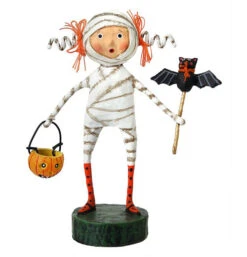 "Minnie Mummy" Figurine