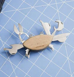 KIKKERLAND Multi-Tool "Crab" -Home Furnishings Multi Tool Crab 3 copy