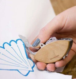 KIKKERLAND Multi-Tool "Crab" -Home Furnishings Multi Tool Crab 4 copy