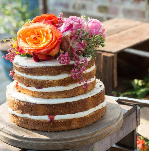 Nordic Ware 10" Round Layer Cake Pan 3 Nordic Ware 10" Round Layer Cake Pan - Image 3