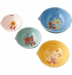 Set Of 4 Berries And Florals Measuring Cups