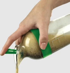 OXO Shaker Dressing Shaker, (Green), Good Grips -Home Furnishings Shaker Dressing Shaker Green Good Grips3